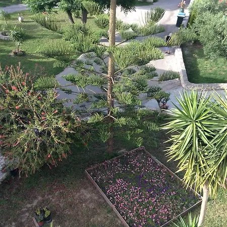 微笑一室公寓 * 蒂锡利维